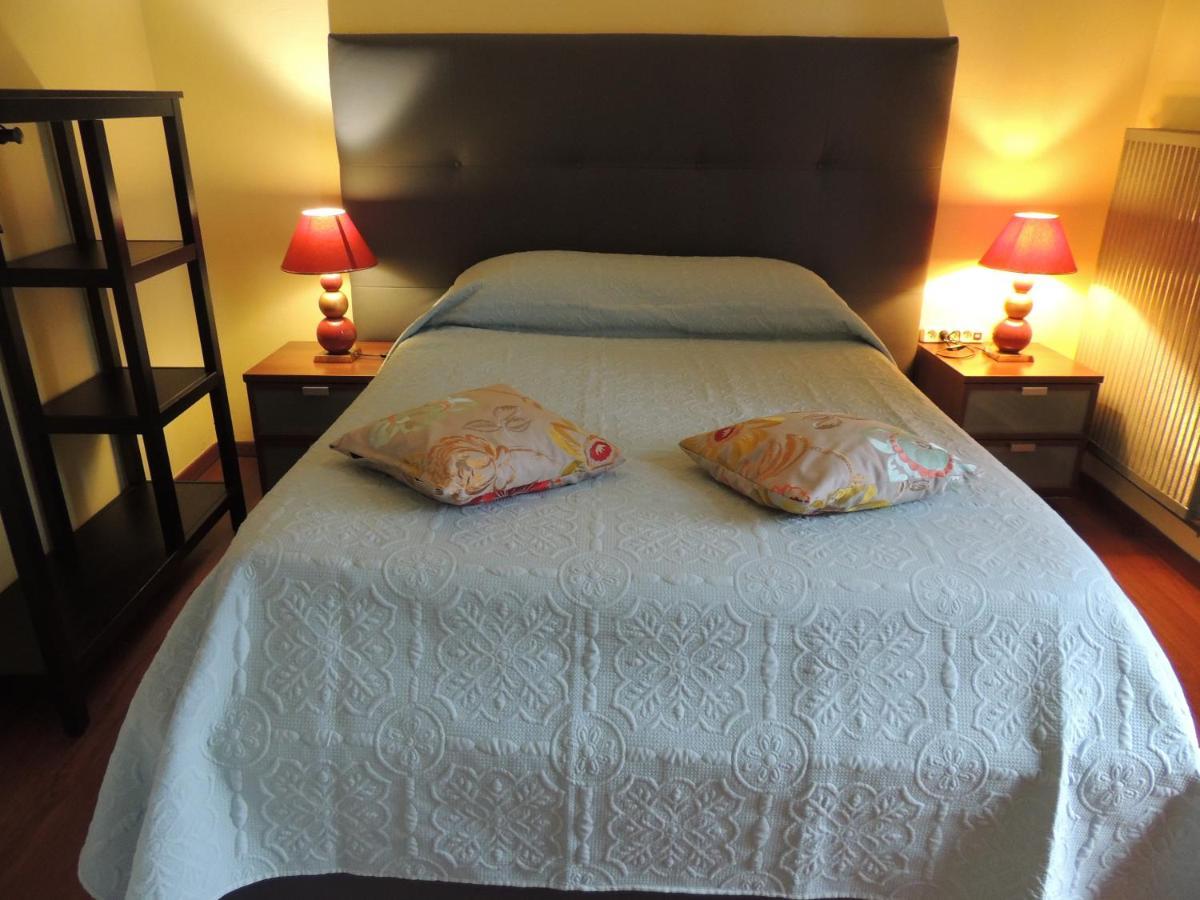 Le Jardin Des Cygnes Bed & Breakfast Pineuilh Ngoại thất bức ảnh